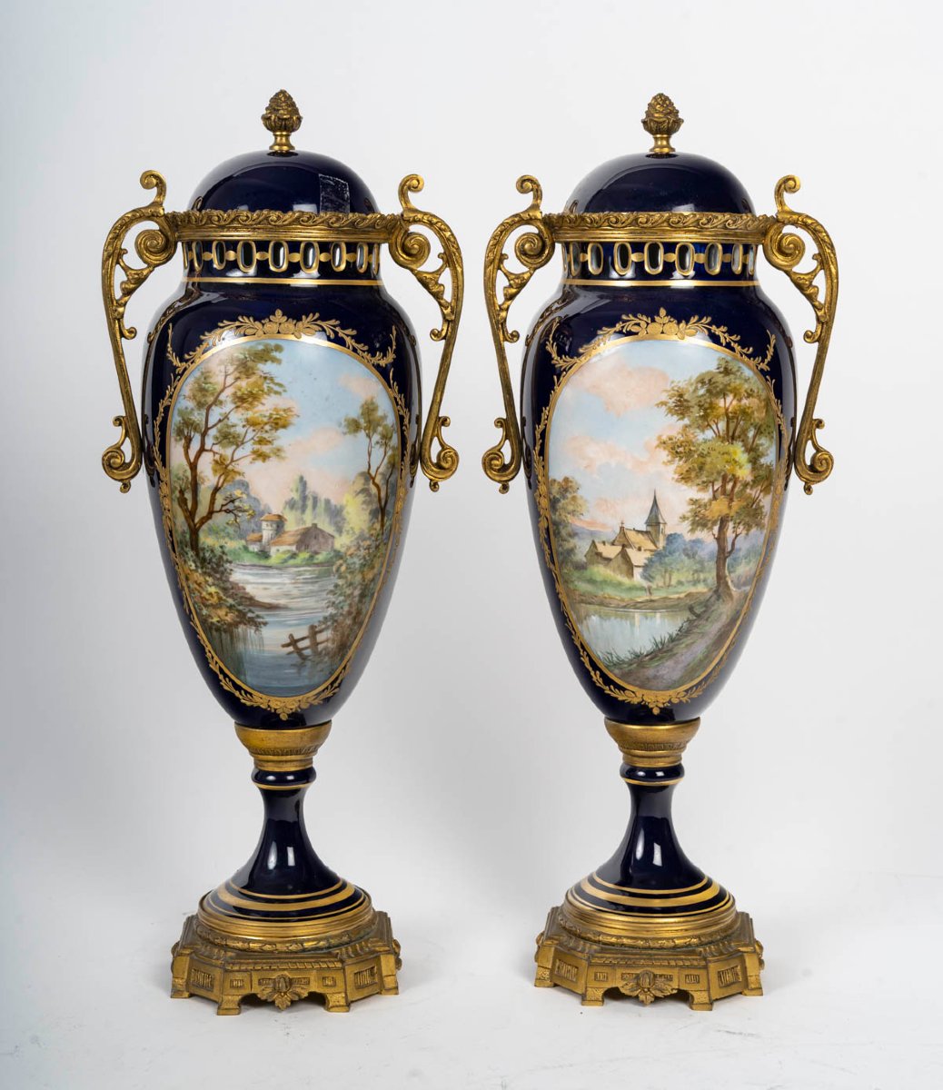 Paire De Cassolettes Couvertes Et Une Coupe Sur Piédouche En Porcelaine -photo-6