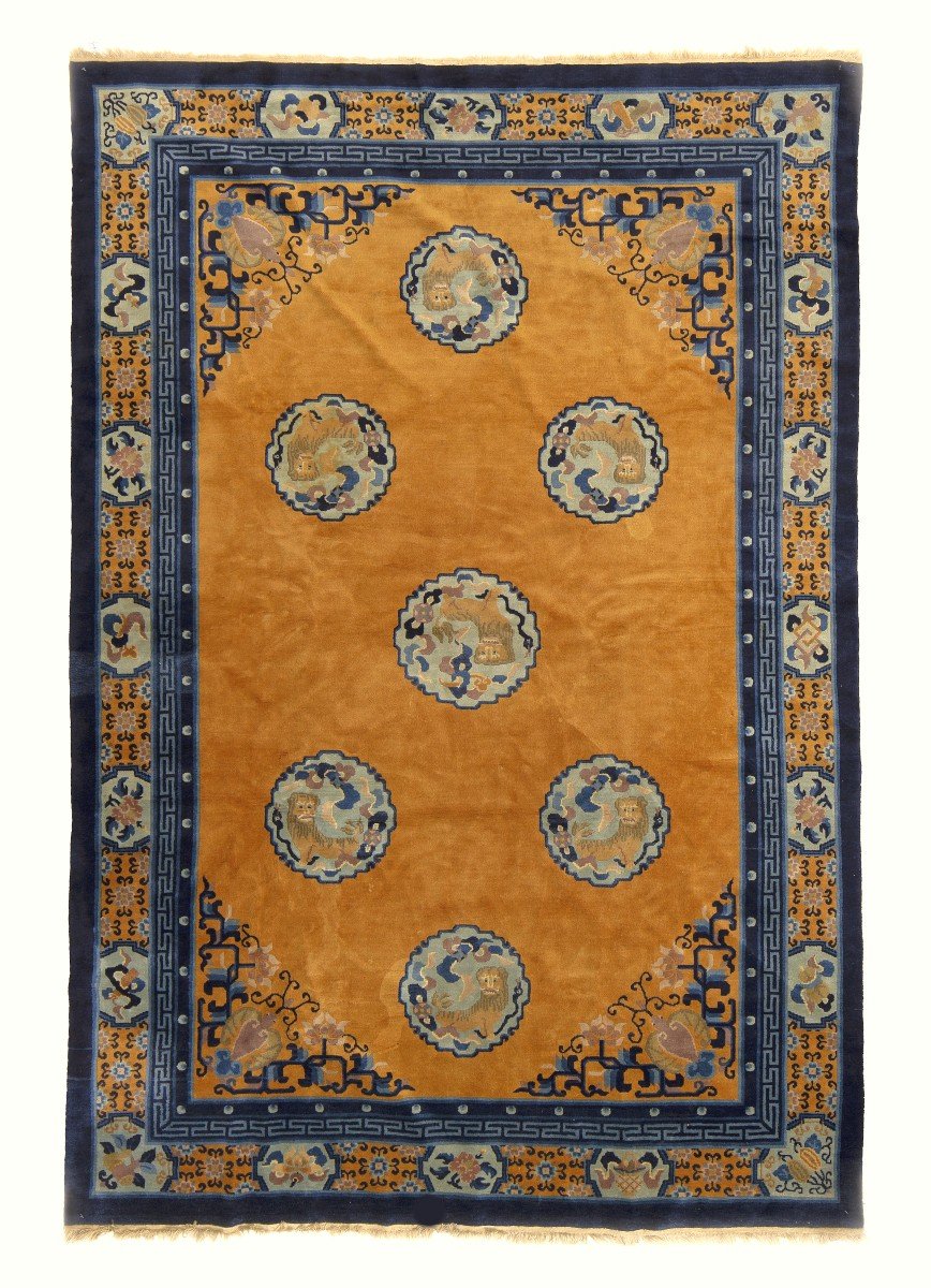 Antique China Rug 282 X 187 Cm