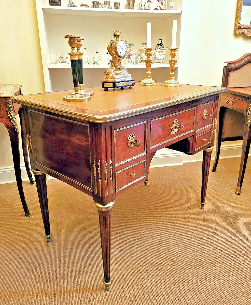 Bureau Louis XVI Vers 1780  Estampillé J. Caumont   Jean Caumont (1736 - 1800)-photo-4