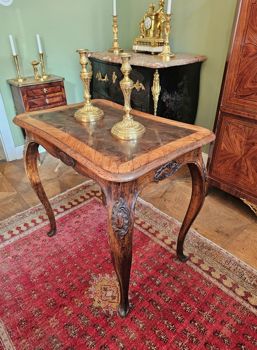 Louis XV Germany Coffee Table Circa 1750 H. 74.5 Cm, D. 55 Cm, L. 81 Cm. 