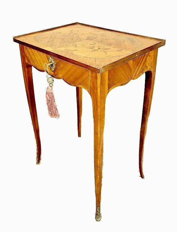 Table De Salon Louis XV Vers 1760   Hauteur 75,5 Cm, Longueur 52 Cm, Profondeur 39 Cm -photo-4