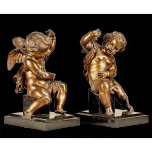 Paire Sculptures En Bronze Les Anges Assis Jean-baptiste Pigalle Attr. Vers 1750 H. 45 Cm