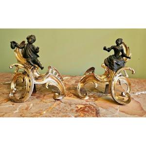 Louis XV Andirons Circa 1750 H. 27 Cm, W. 24 Cm, D. 15 Cm Gilt Bronze