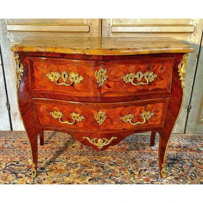 Paris Louis XV Commode Circa 1760 Stamped Jb Galet Jean-baptiste Galet