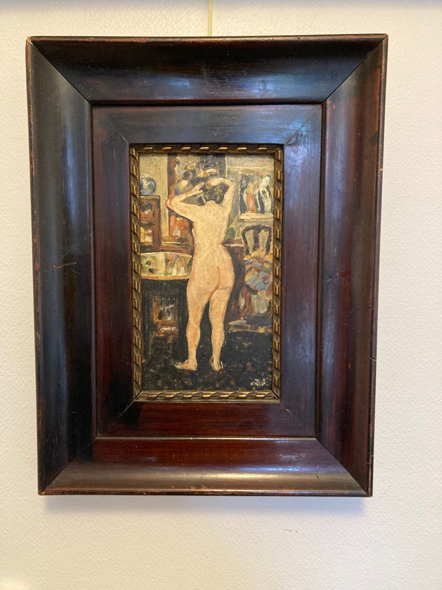 Femme à Sa Toilette. Huile Sur Carton Fin XIXème. Trace De Monogramme En Bas à Droite.