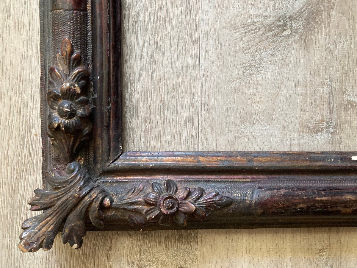 18th Century Frame In Finely Carved Gilded Wood.-photo-1