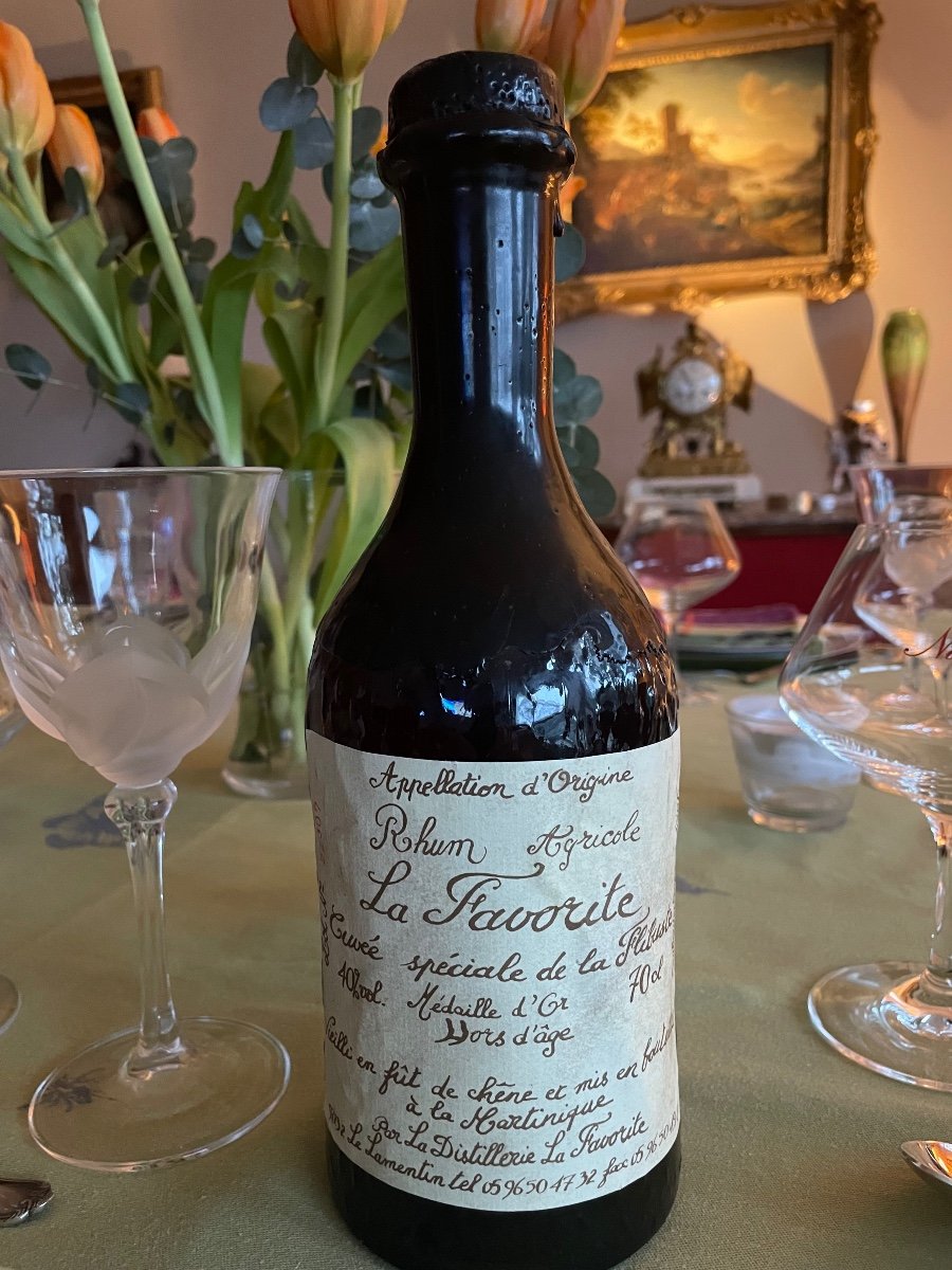 Bouteille Rhum Agricole La Favorite « la Flibuste « hors D’âge.