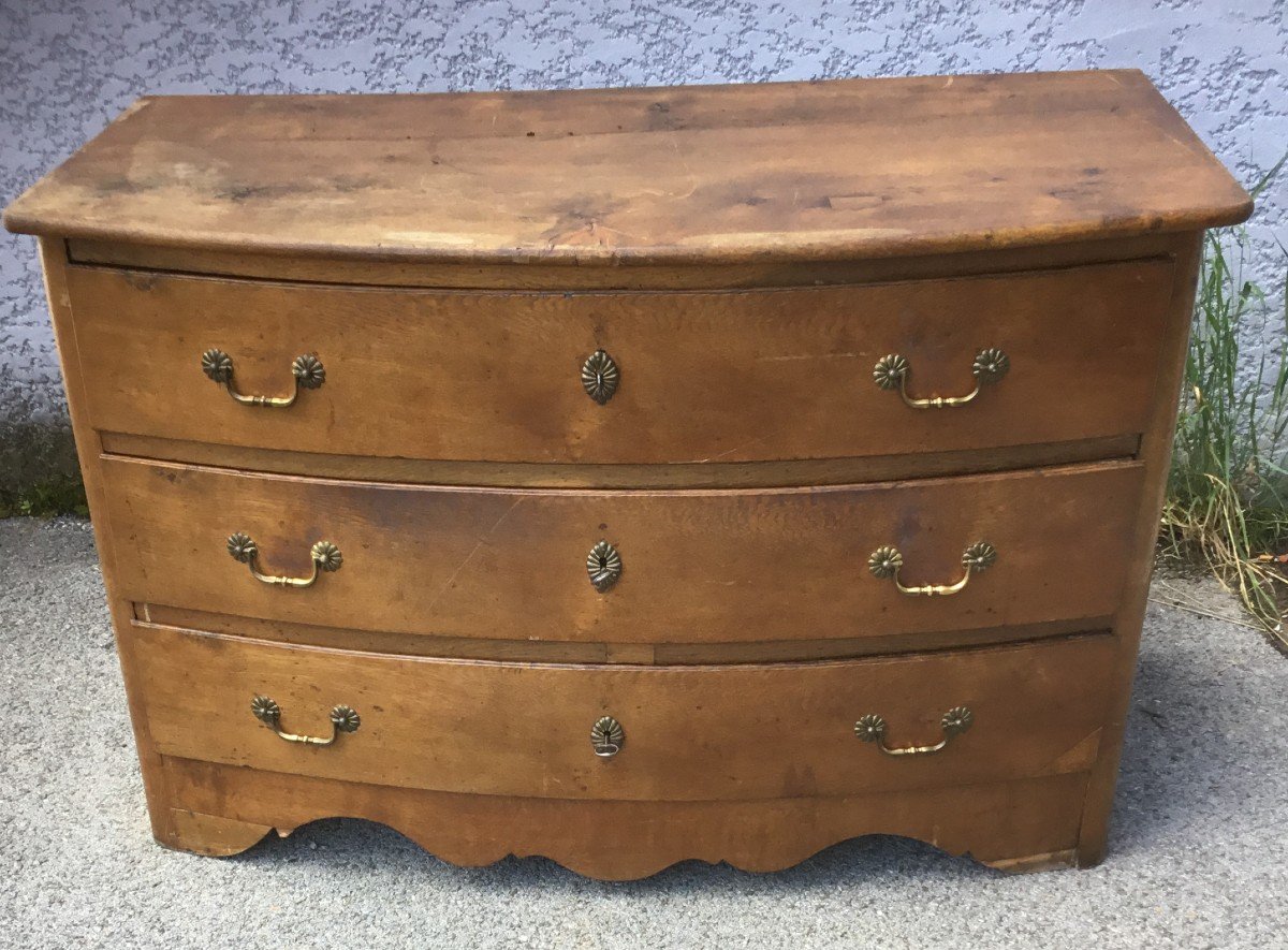 18th Century Oak Chest Of Drawers