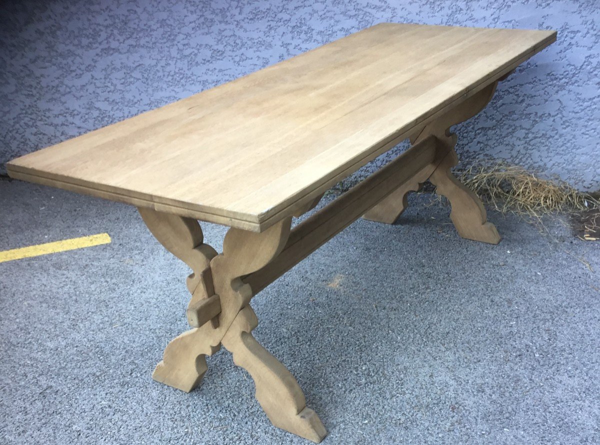 Farmhouse Table