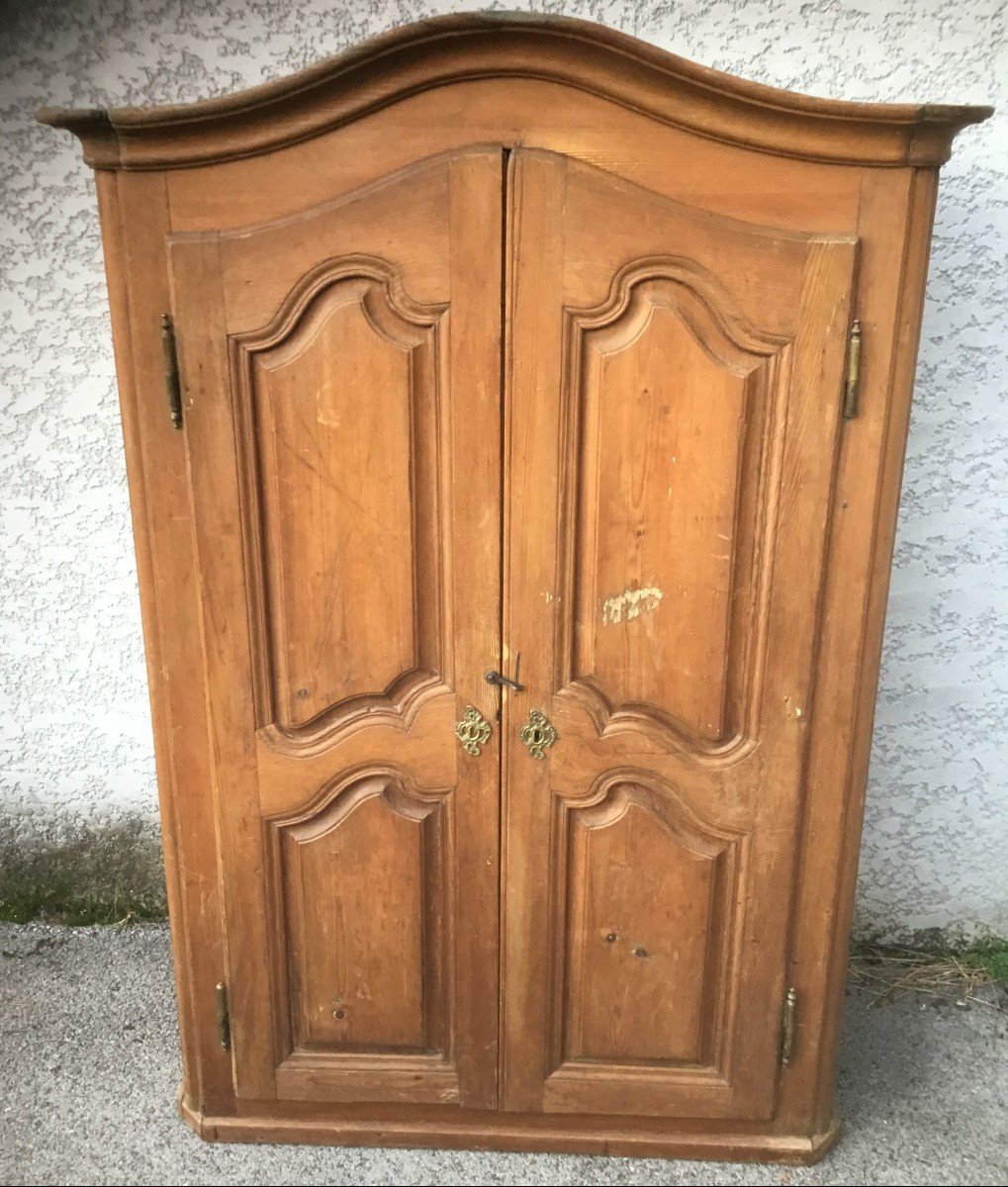 XVIII Century Fir Cabinet