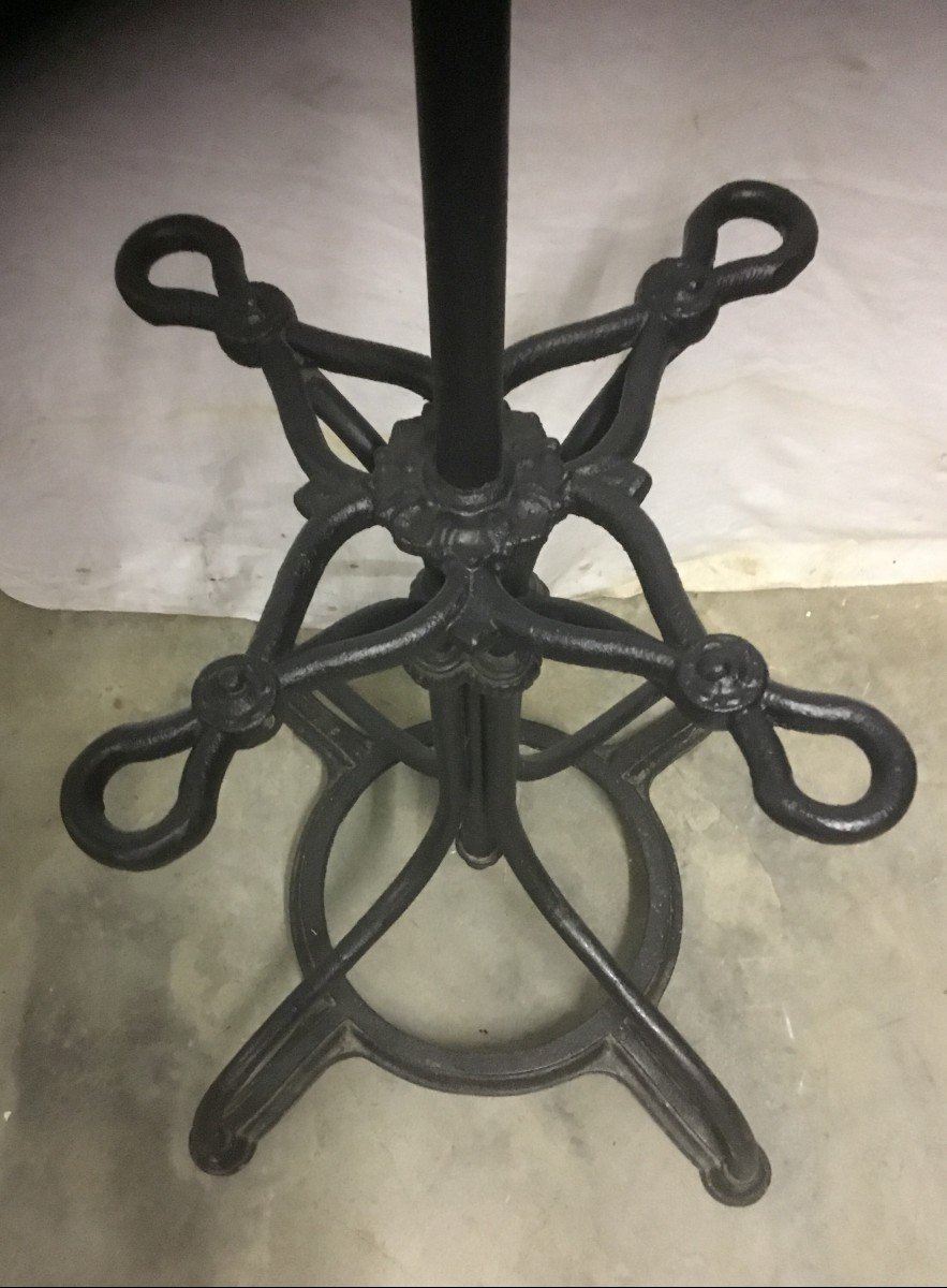 Iron Coat Rack -photo-4