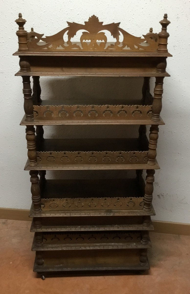 Renaissance Style Shelf-photo-4