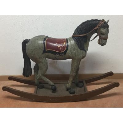 CHEVAL EN BOIS POLYCHROME