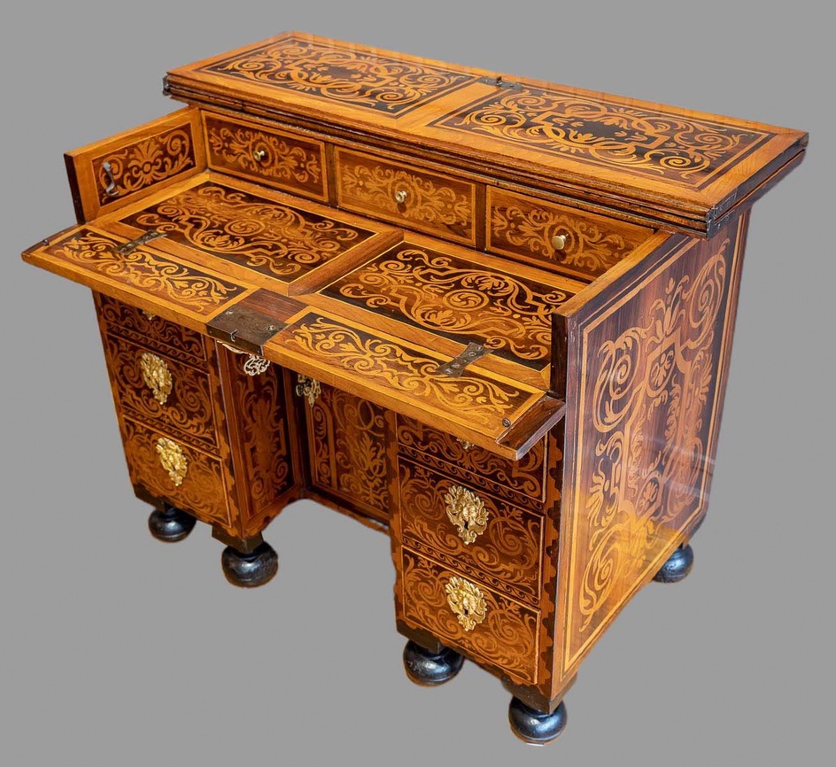 18th Century Changer's Desk