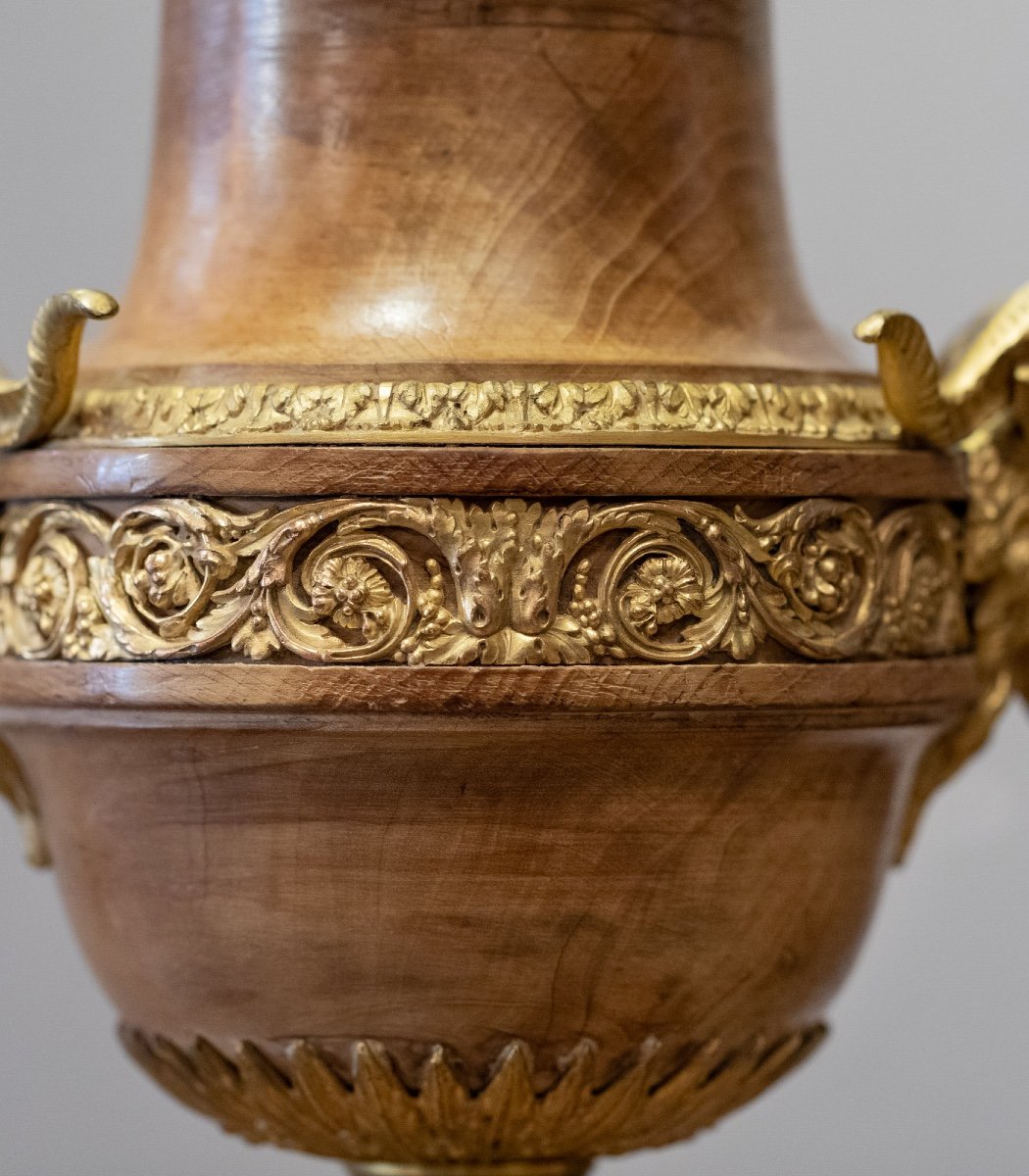 Covered Vase In Wood And Bronze-photo-2