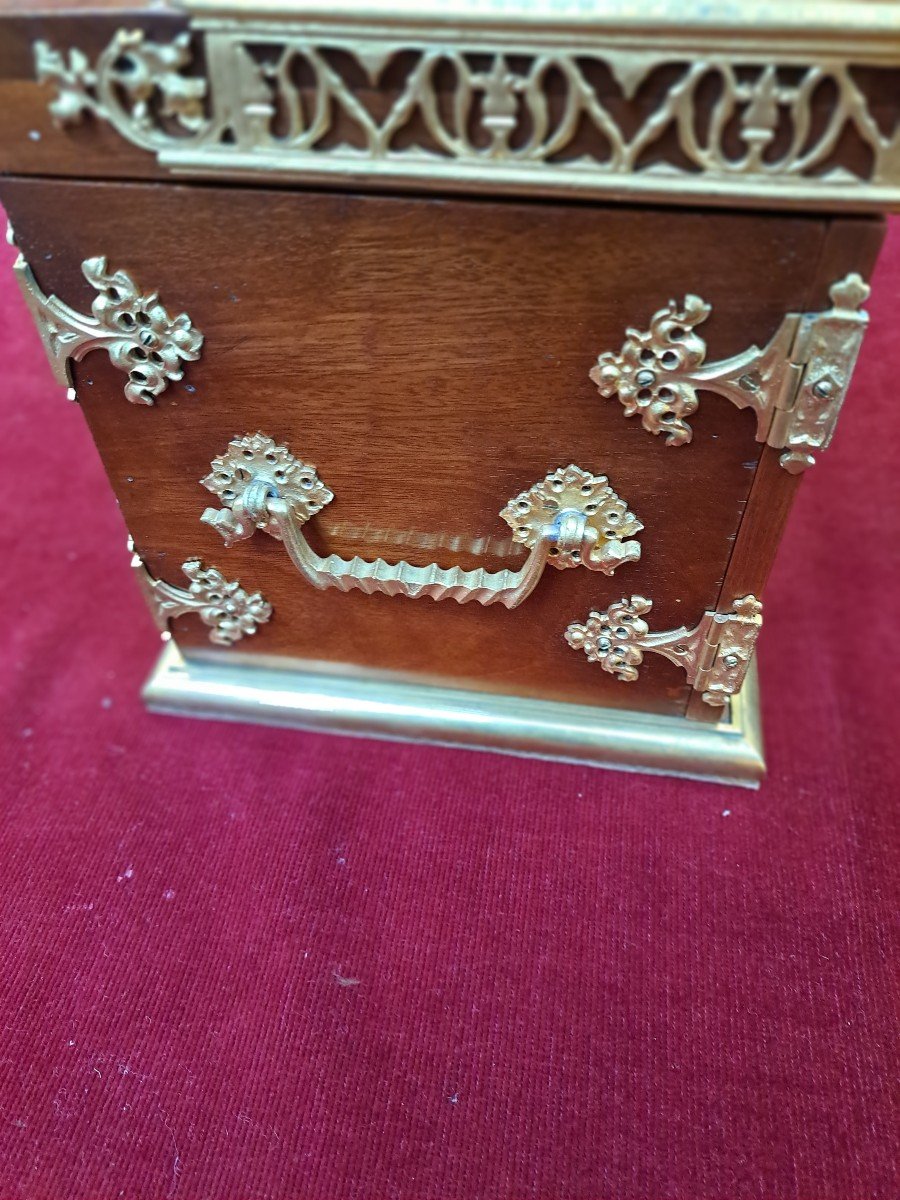 Neo Gothic Jewelry Box-photo-4