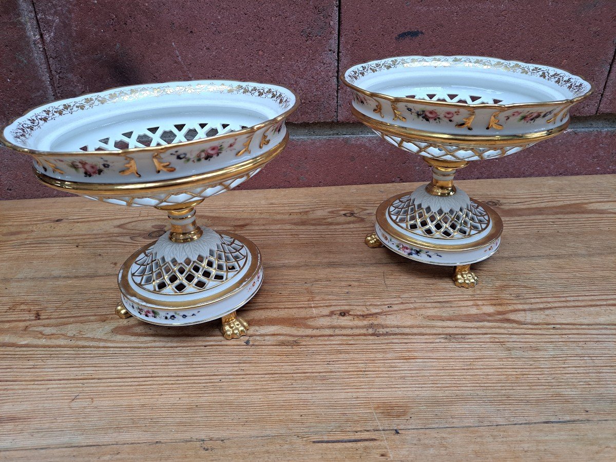 Paire de coupes en porcelaine de Paris-photo-4