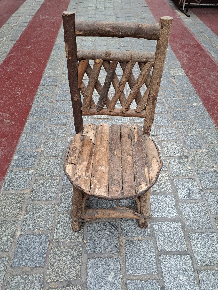 Brutalist Children's Chair-photo-4