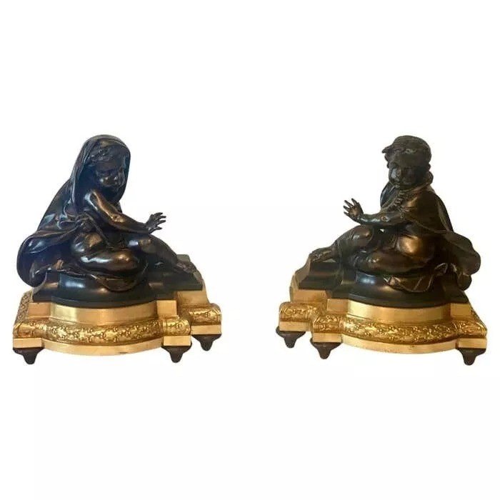 Chenets En Bronze Doré Et Patiné De Style Louis XVI, Circa 1860