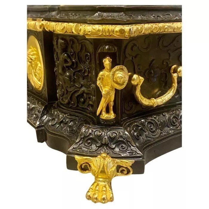 A Large Impressive 19th Century Bronze Jewelry Casket Box. Circa 1860-photo-2