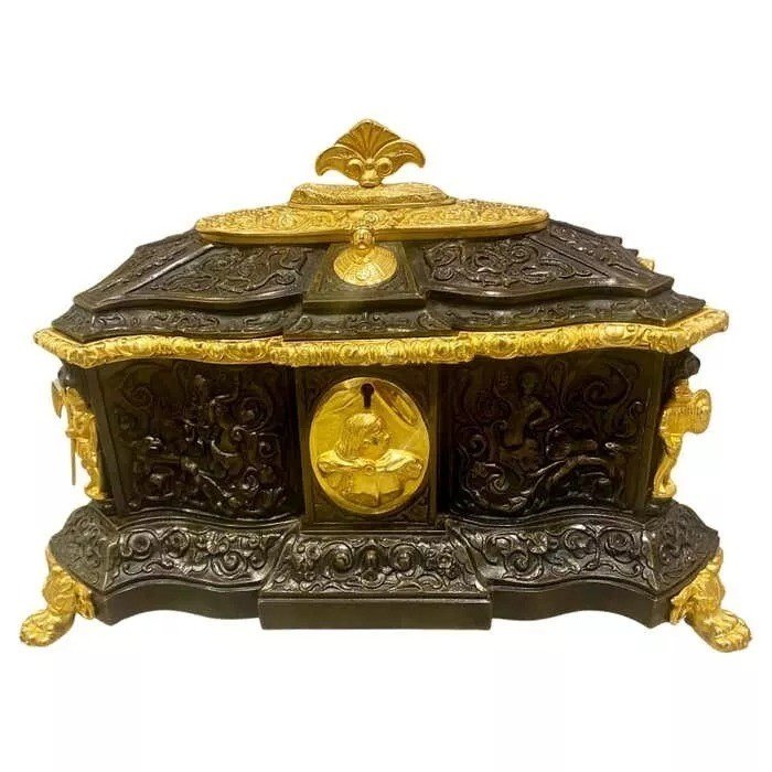 A Large Impressive 19th Century Bronze Jewelry Casket Box. Circa 1860