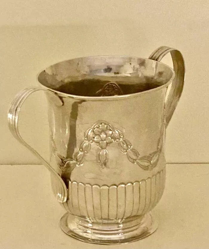 George III Antique Sterling Silver 2 Handled Porringer, Circa 1778-photo-1