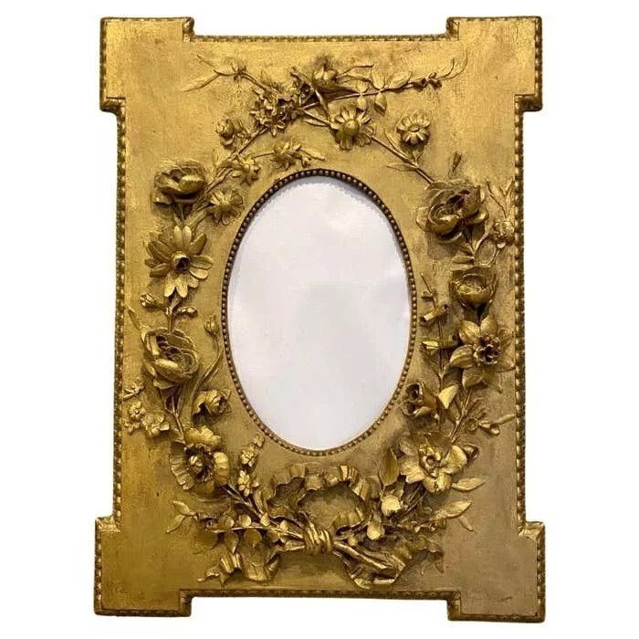  Antique Hand Carved High Relief Gilt Wood Photo Frame Circa 19th