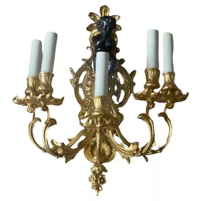 A Large Pair Of 19th Century French Gilt Bronze Dore Cherub Wall Sconces-photo-4