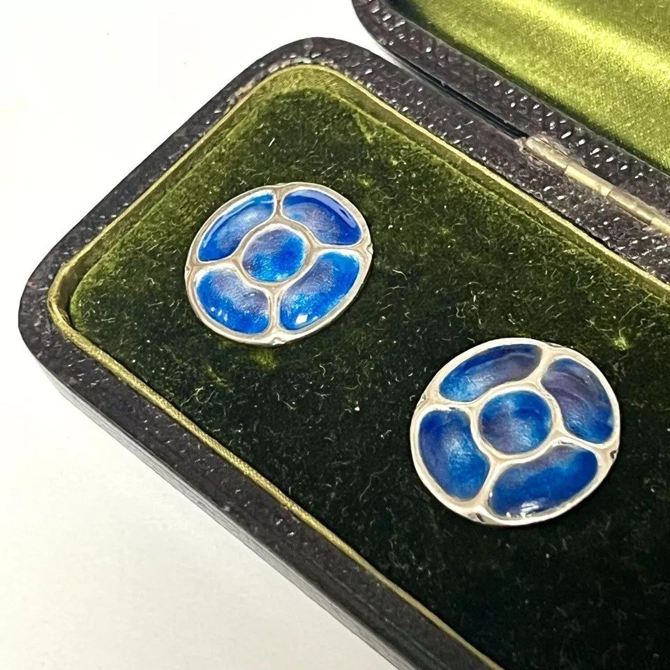 Arts & Crafts Cased Set Of Silver And Enamel Buttons-photo-2