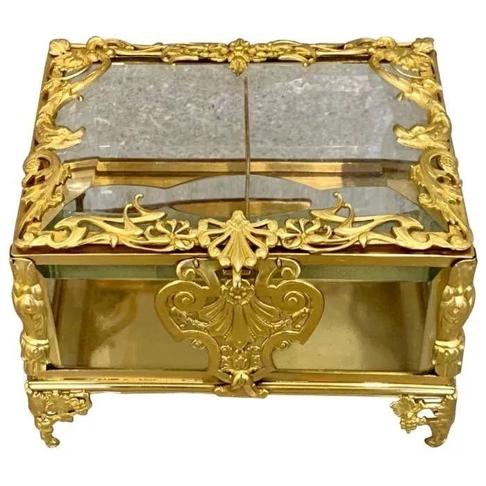 Grand Coffret En Verre Monté En Ormolu Napoléon III, France