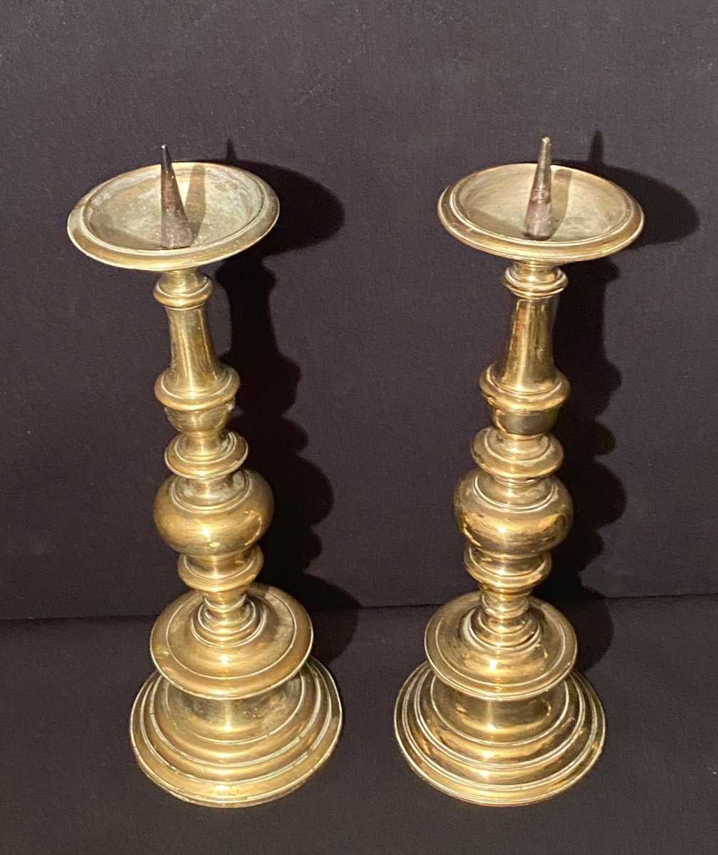 An Impressive Pair Of Baluster Pricket Candlesticks In Bronze Circa 17th Century-photo-2