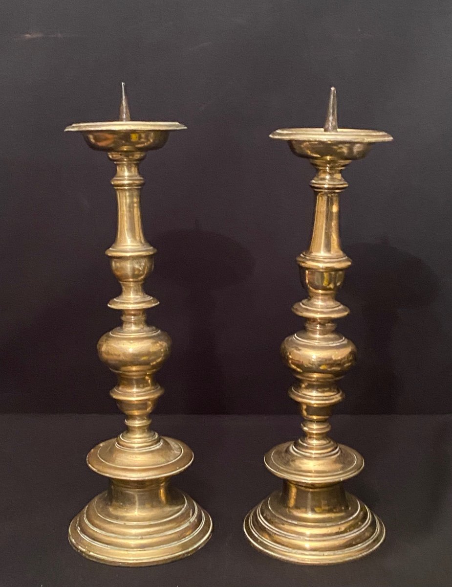 An Impressive Pair Of Baluster Pricket Candlesticks In Bronze Circa 17th Century