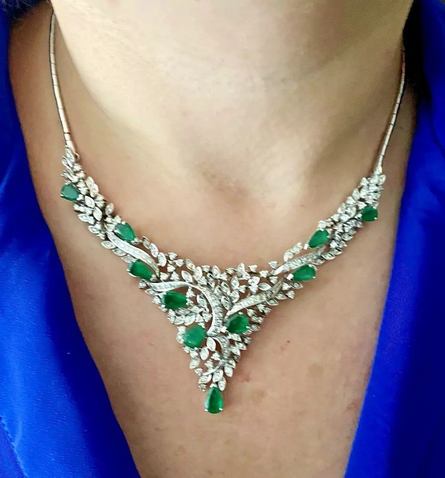 A Fine Quality Mid Century 14ct 585 White Gold Set Emerald And Diamond Necklace-photo-4