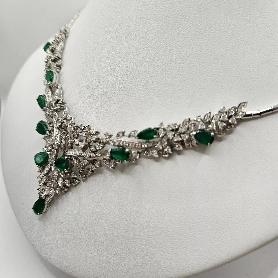 A Fine Quality Mid Century 14ct 585 White Gold Set Emerald And Diamond Necklace-photo-3