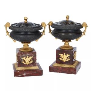 Paire De Vases/cassolettes En Bronze Doré Et Marbre, France, 19e Siècle