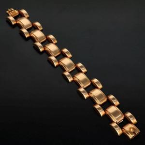 A Stylish Art Deco 14ct Solid Rose Gold Tank Bracelet 32 Grams. Circa 1930's