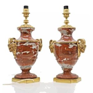 Paire De Lampes De Table Cassolettes Françaises En Marbre Rouge Et Bronze Doré, XIXe Siècle