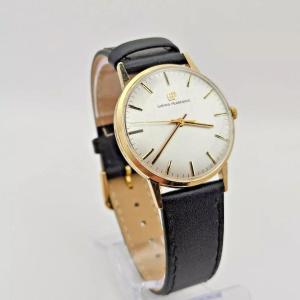 Montre-bracelet Mécanique Pour Homme Girard Perregaux Vintage En Or Jaune 9 Carats, Années 1950