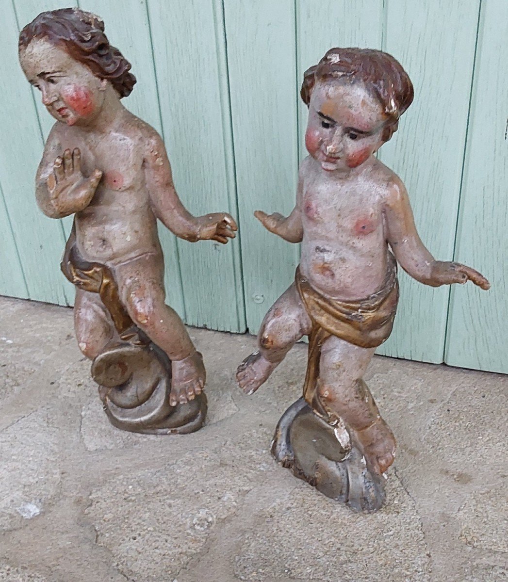 Paire De Putti En Bois Sculpte Et Laqué Travail Italien Fin XVIIeme-photo-1