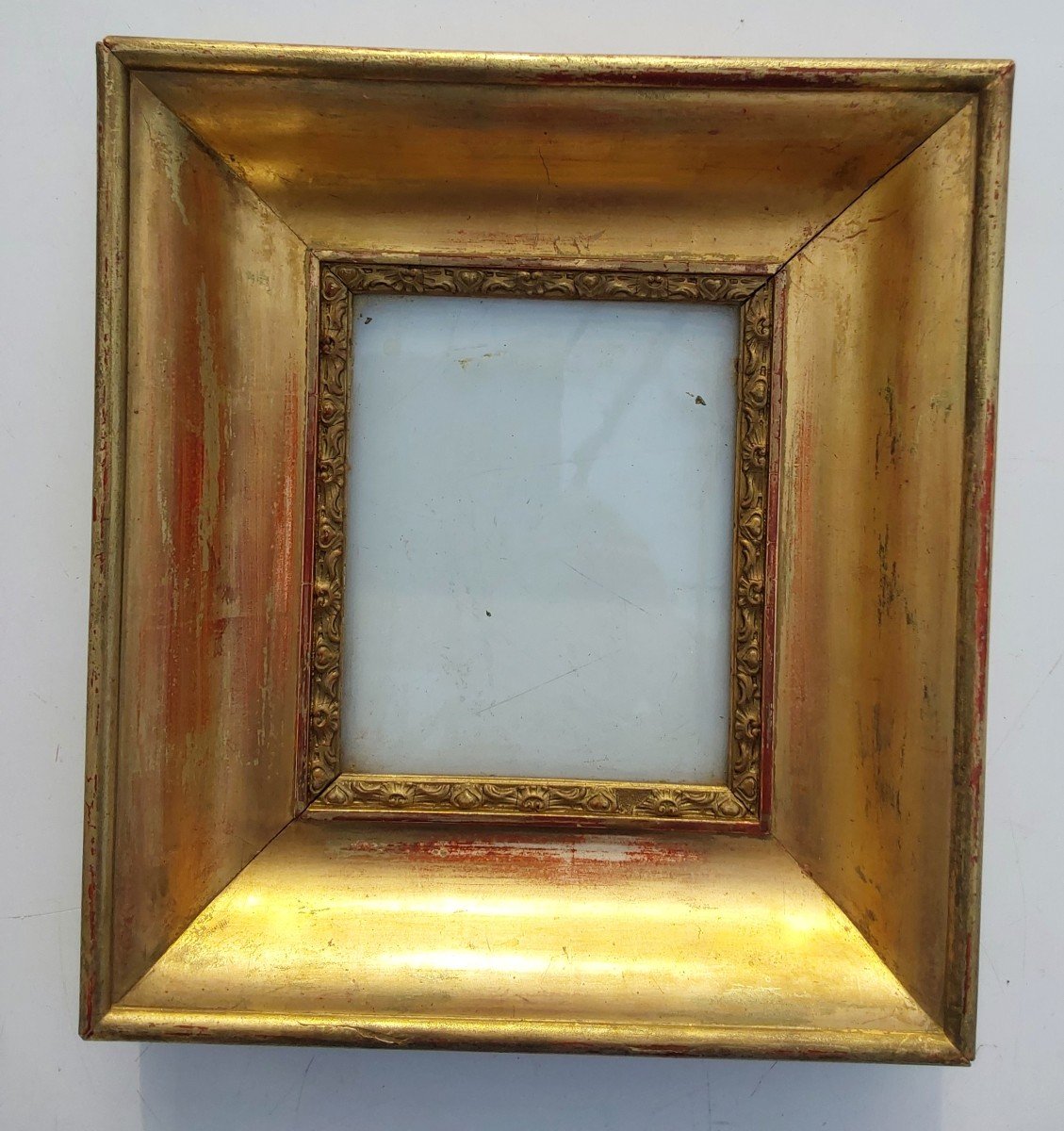 Small Wooden Frame With Molding And Sfucke Louis Philippe Period