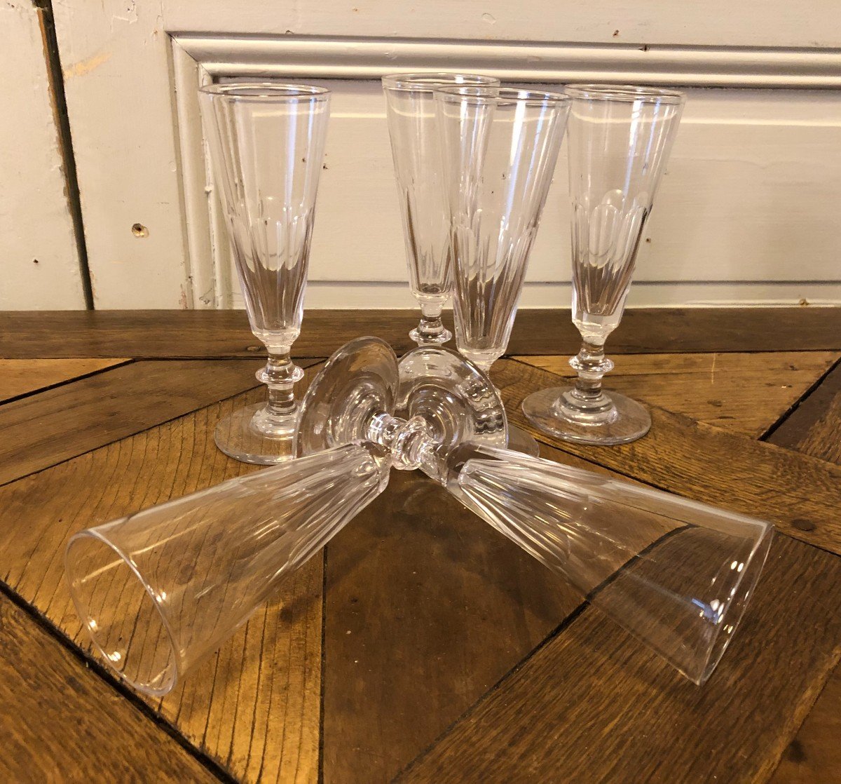 Suite Of Six 19th Century Crystal Champagne Flutes-photo-4