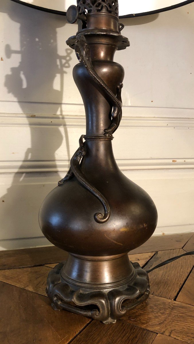 Paire De Lampes "au Lézard" En Bronze A Patine Brune Napoléon III-photo-1