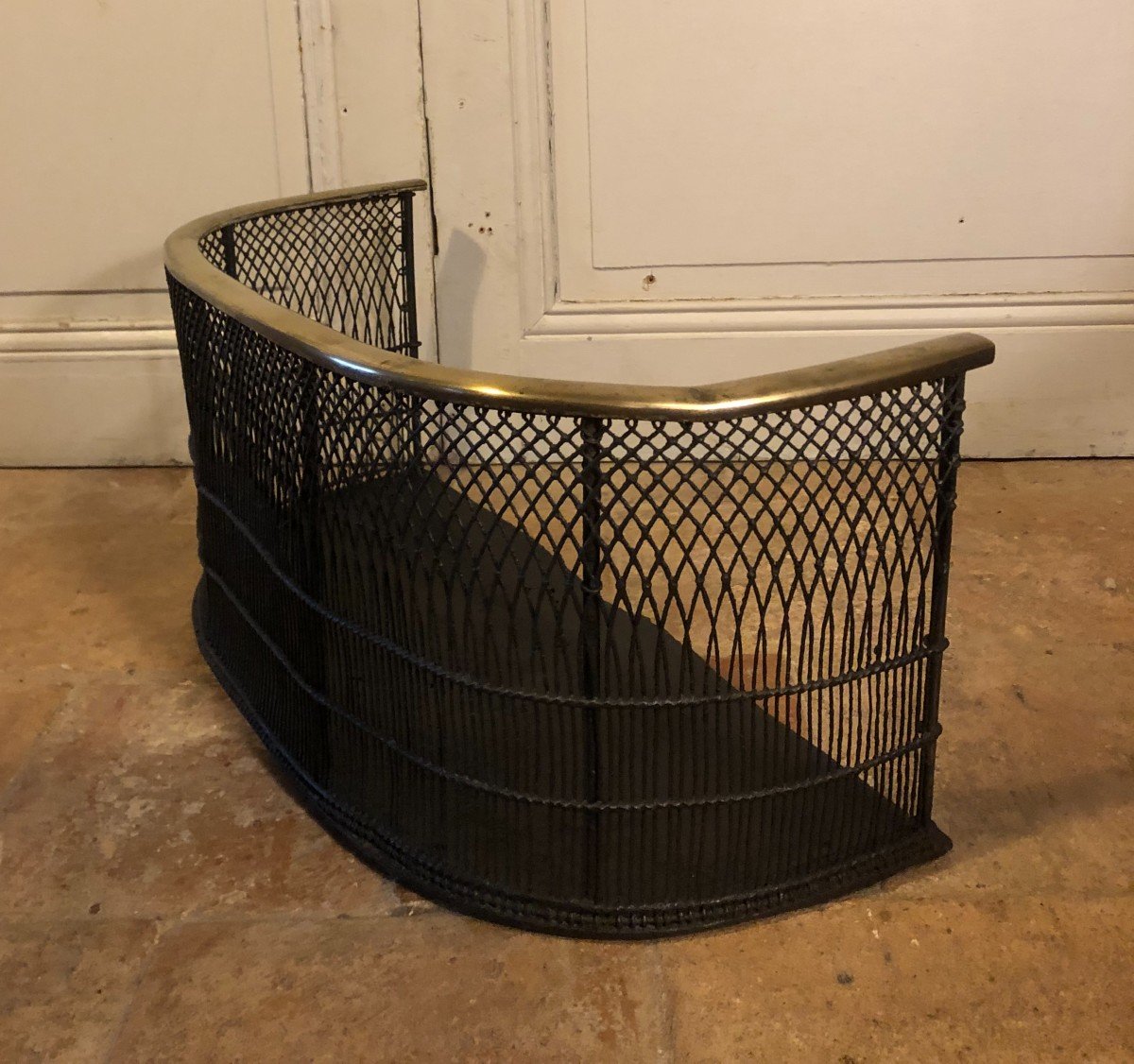 Small Fire Screen In Wire And Bronze 19th Century -photo-3