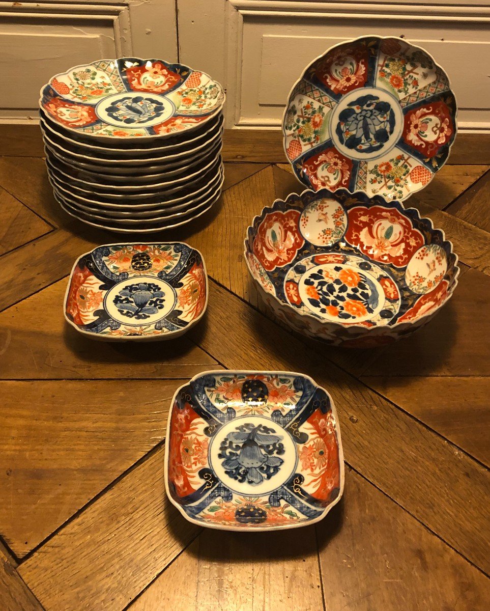 Service Imari 15 Pièces Japon Vers 1900