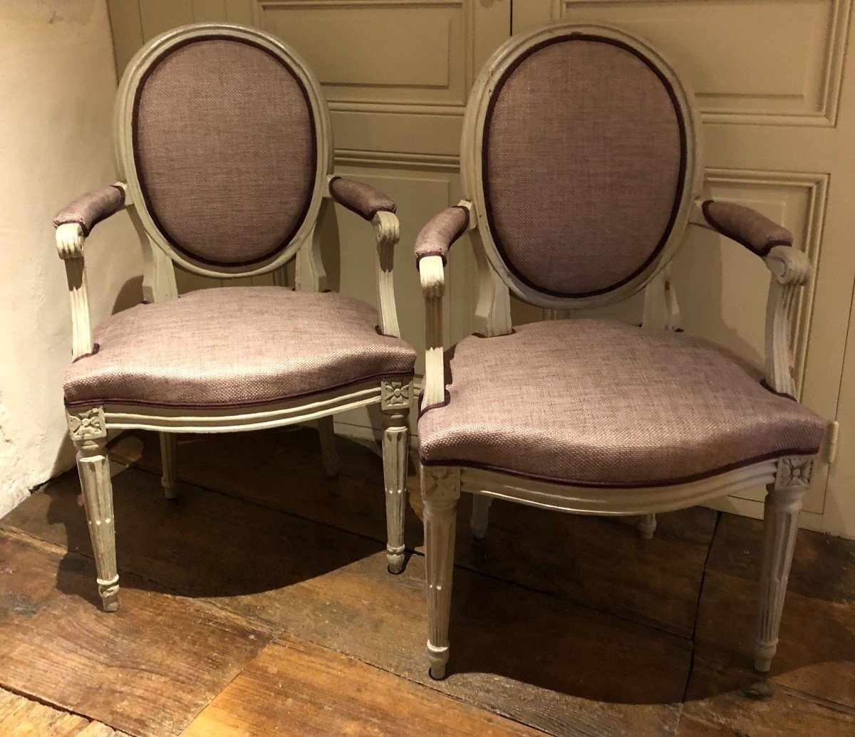 Pair Of Louis XVI Medallion Armchairs In Cabriolet Period 18th Century-photo-2