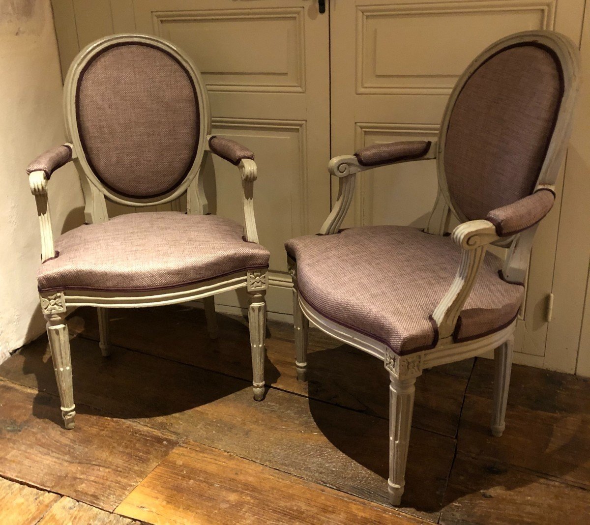 Pair Of Louis XVI Medallion Armchairs In Cabriolet Period 18th Century-photo-3