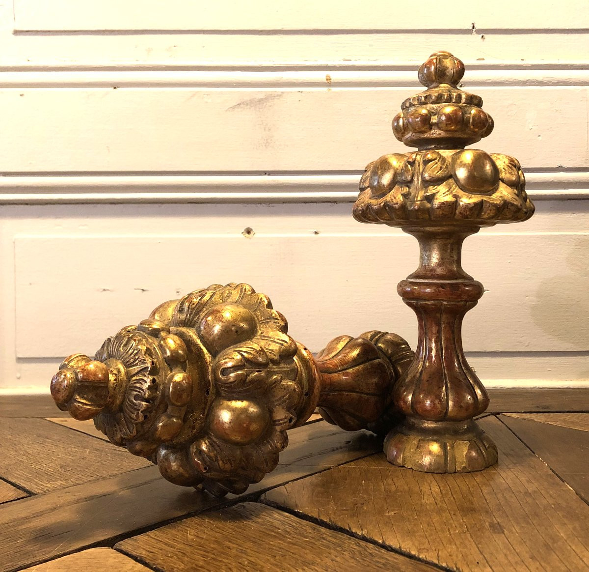 Pair Of Napoleon III Gilded Wood Door Tiebacks-photo-2