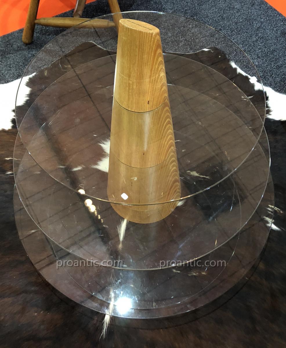 Pedestal Table Base Design, Three Glass Trays-photo-3
