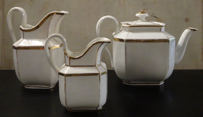 Porcelain Tea Service From Paris Nineteenth Century-photo-2