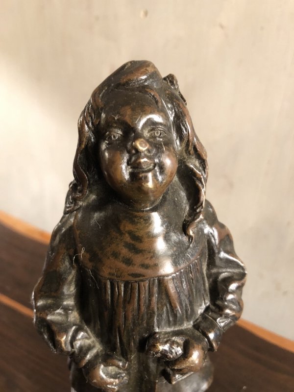 Girl "a Guignol" Patinated Bronze Circa 1900-photo-2